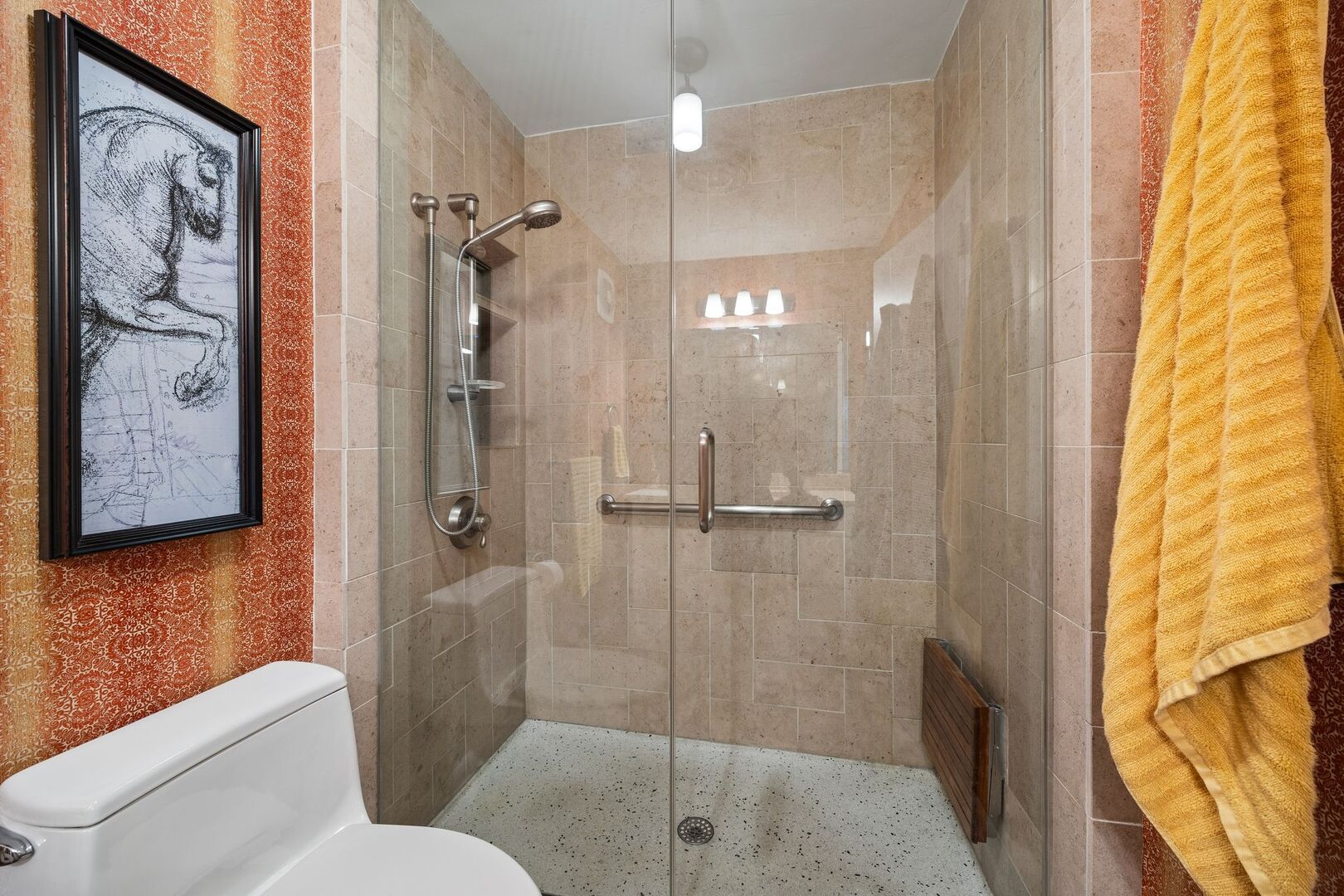 940 W Glenlake Avenue Unit: 34D