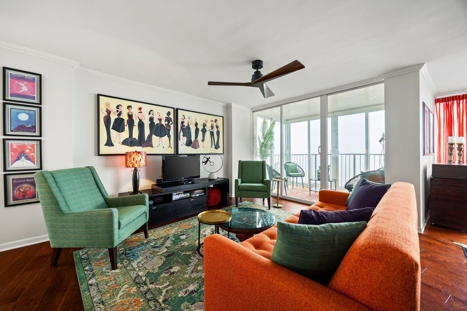 940 W Glenlake Avenue Unit: 34D