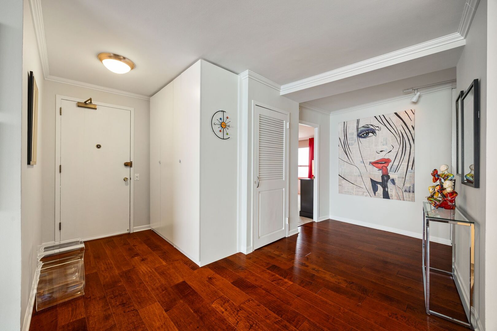 940 W Glenlake Avenue Unit: 34D