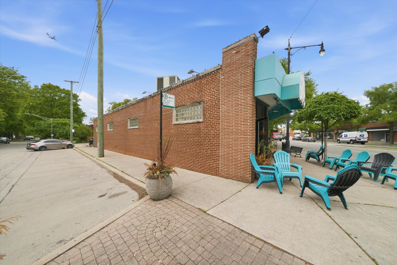 5337 W Devon Avenue