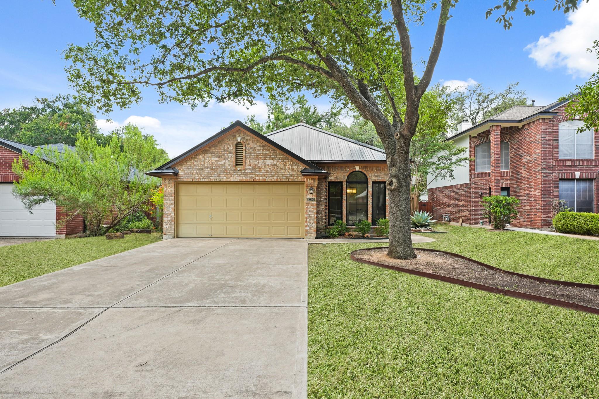 9300 Linkmeadow DR