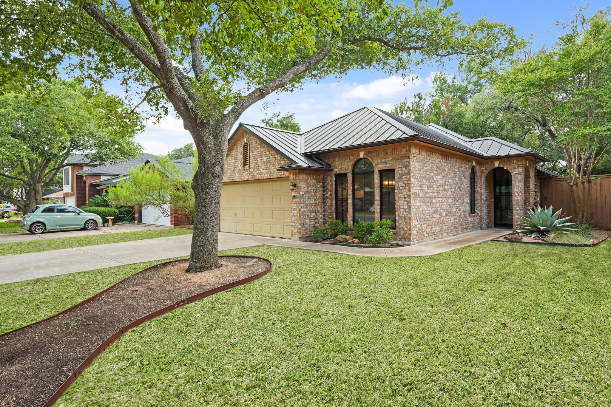 9300 Linkmeadow DR