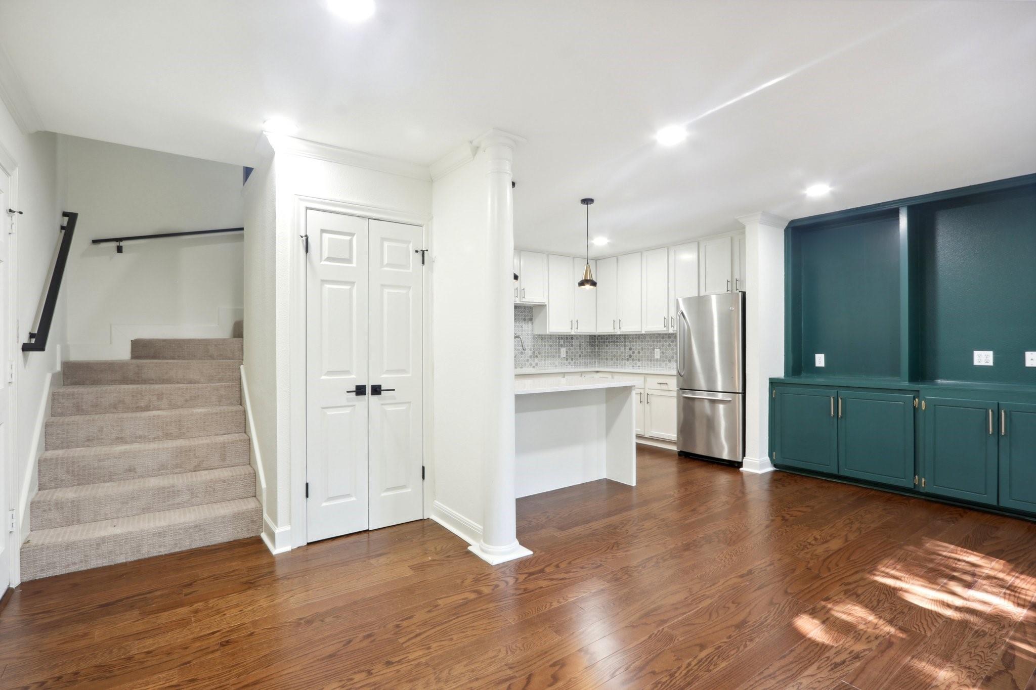 2500 Steck Ave # 28