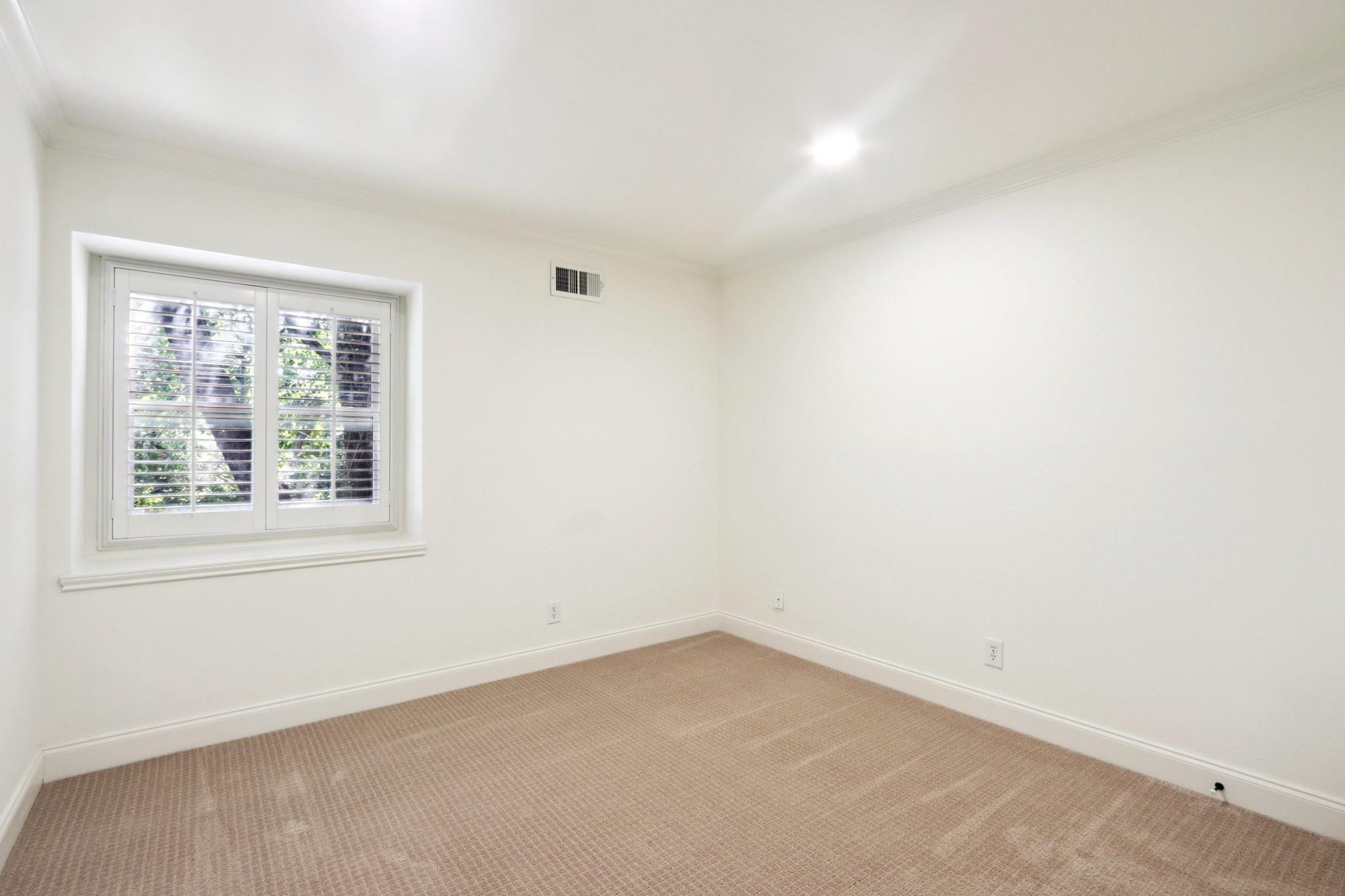 2500 Steck Ave # 28