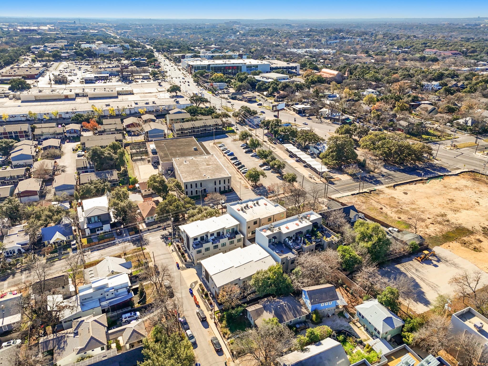 206 E Live Oak ST # C