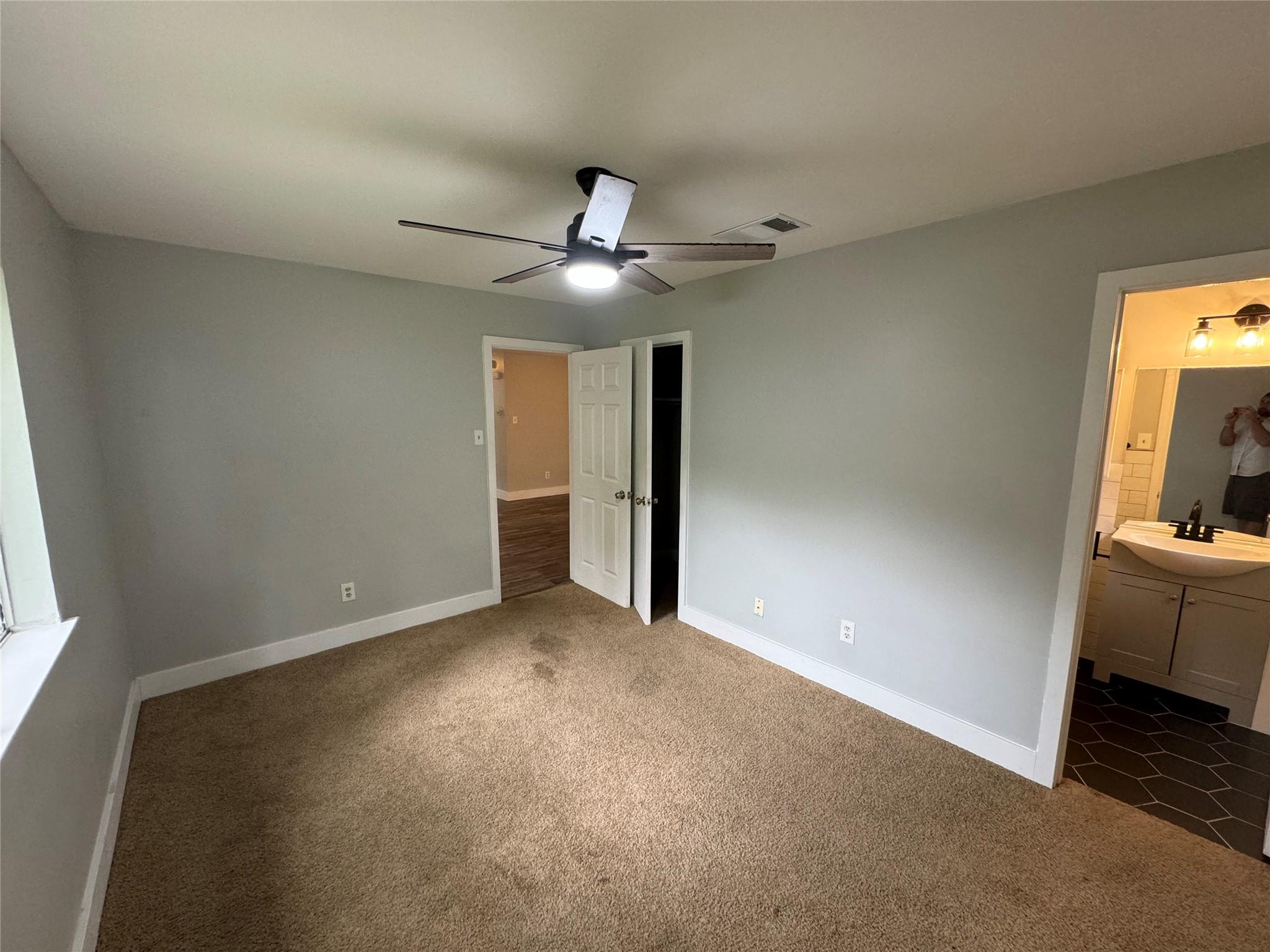 11910 Sunhillow BND