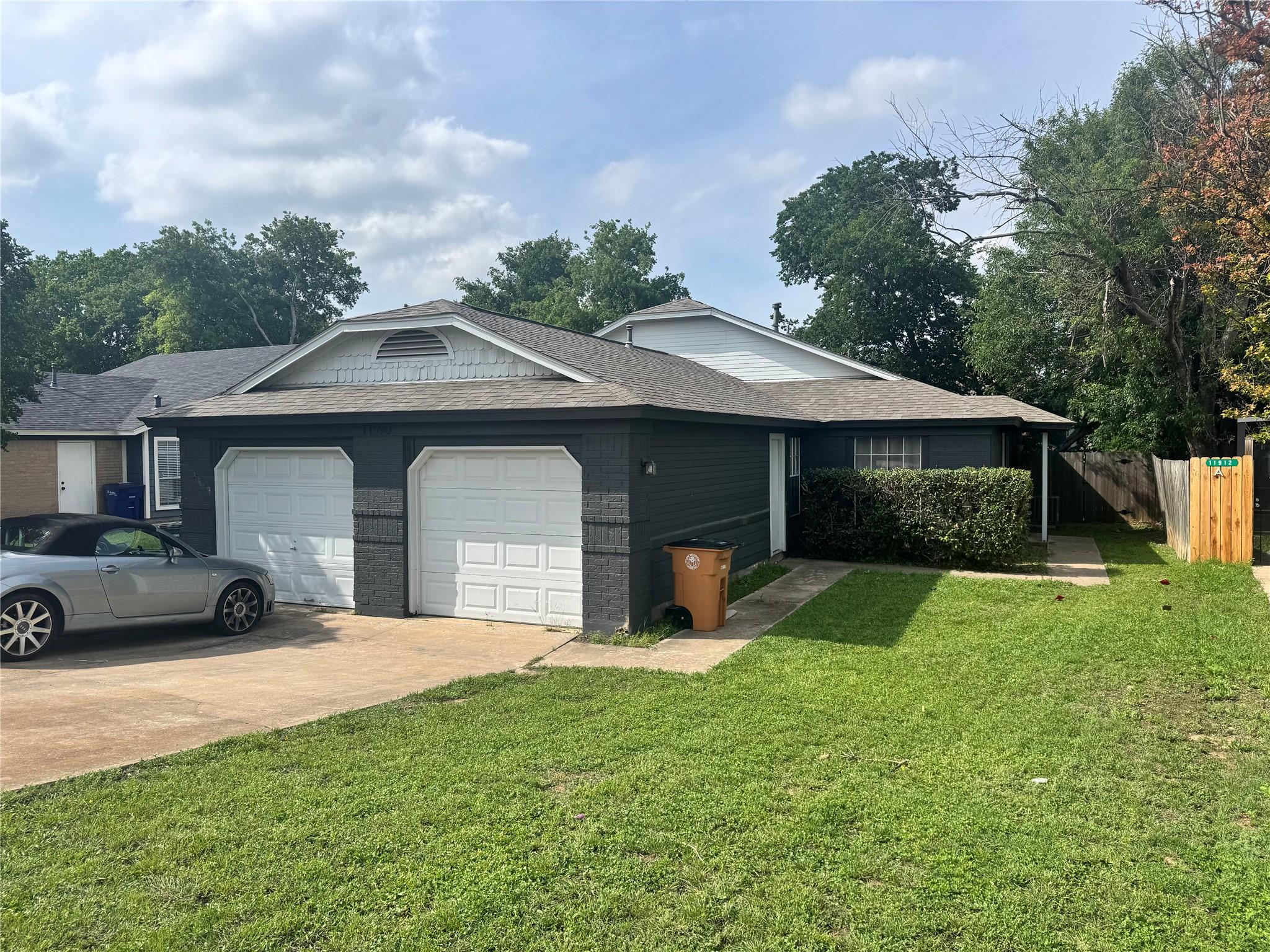 11910 Sunhillow BND