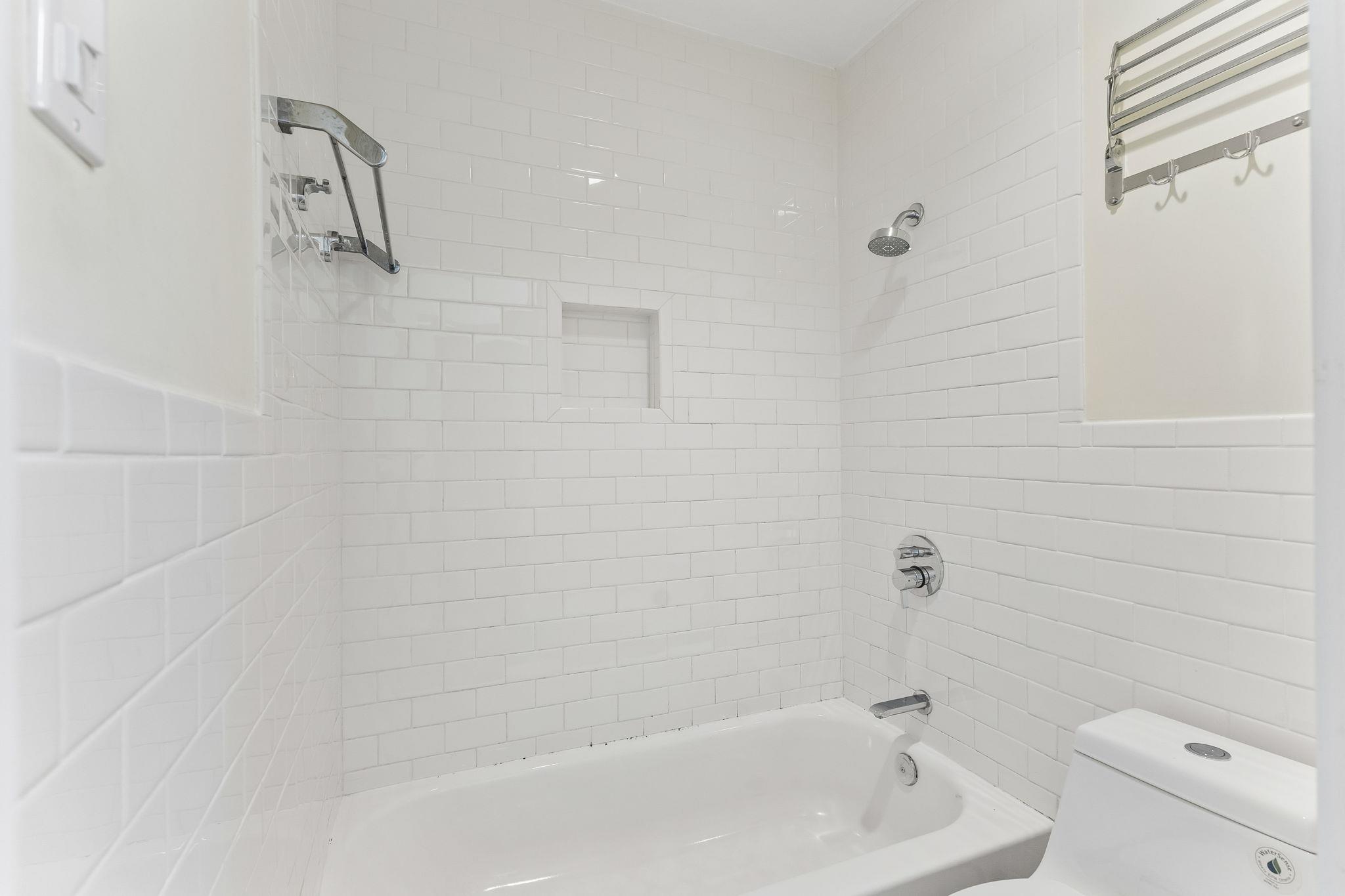1501 Quail Crest DR