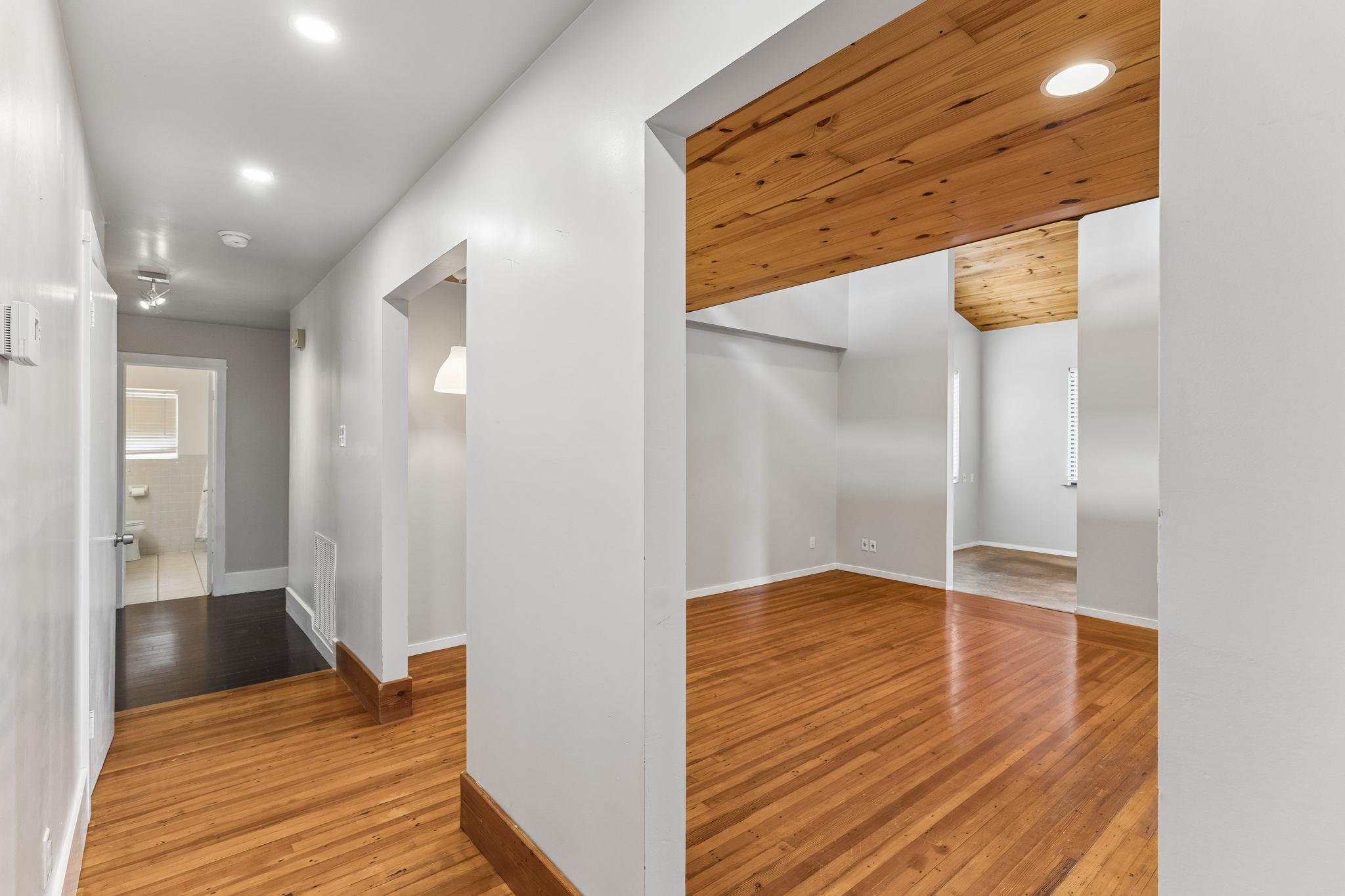 1501 Quail Crest DR