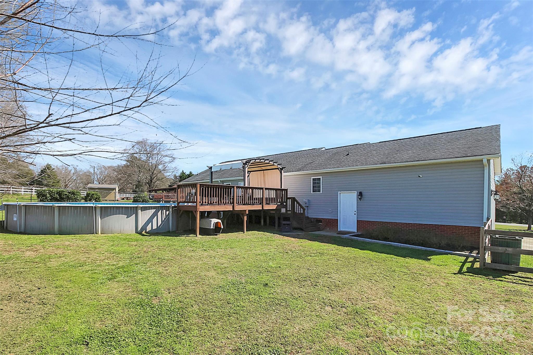 1092 Hall Spencer Road