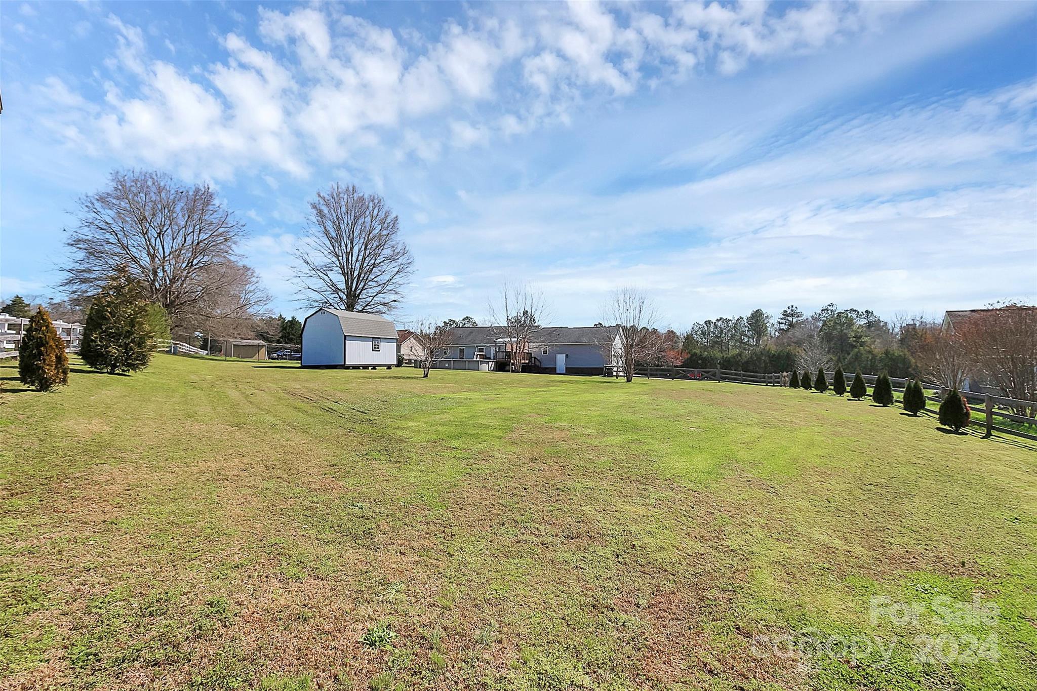 1092 Hall Spencer Road