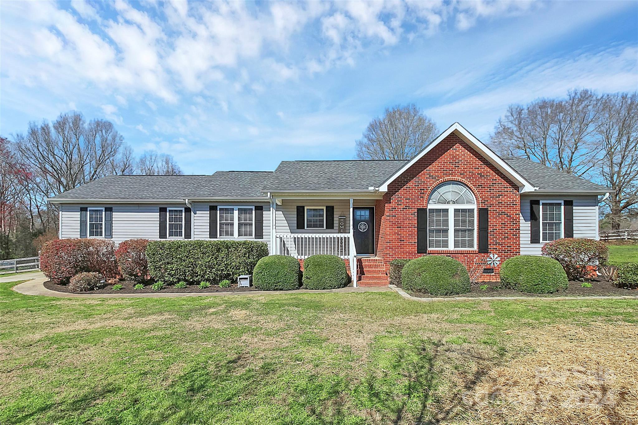 1092 Hall Spencer Road
