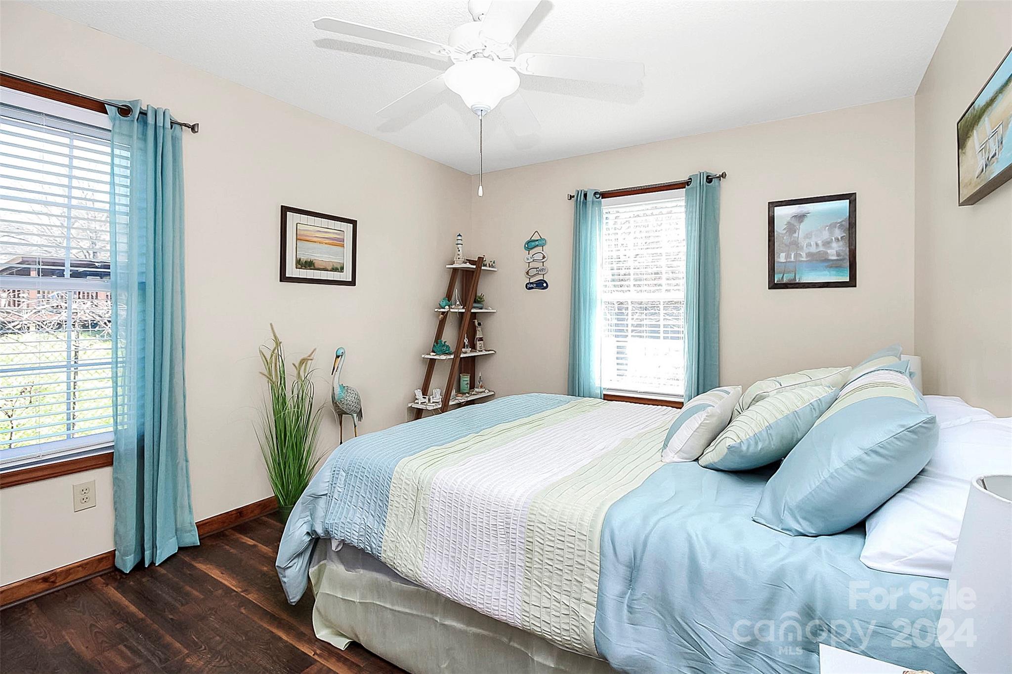 1092 Hall Spencer Road