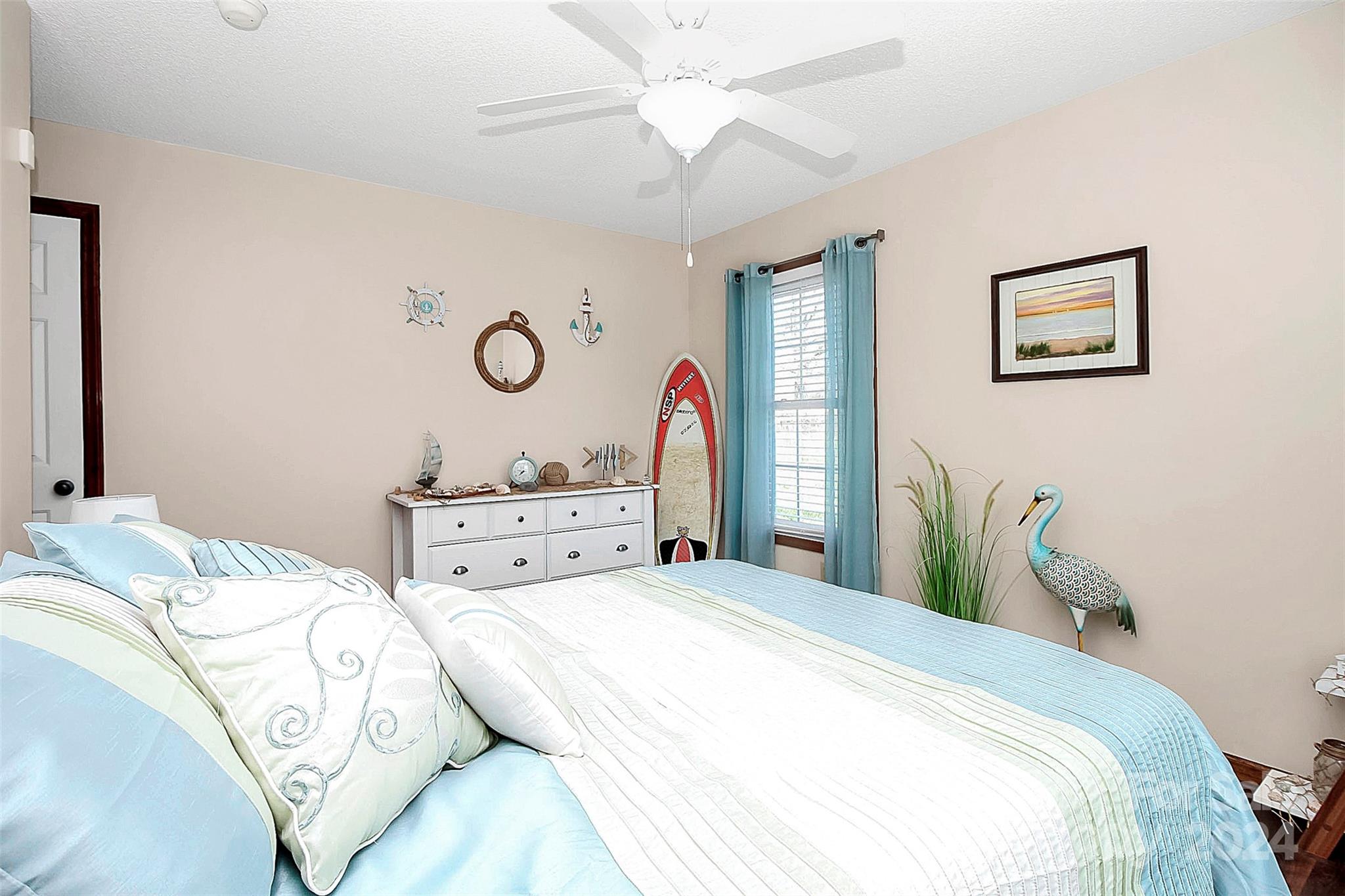 1092 Hall Spencer Road
