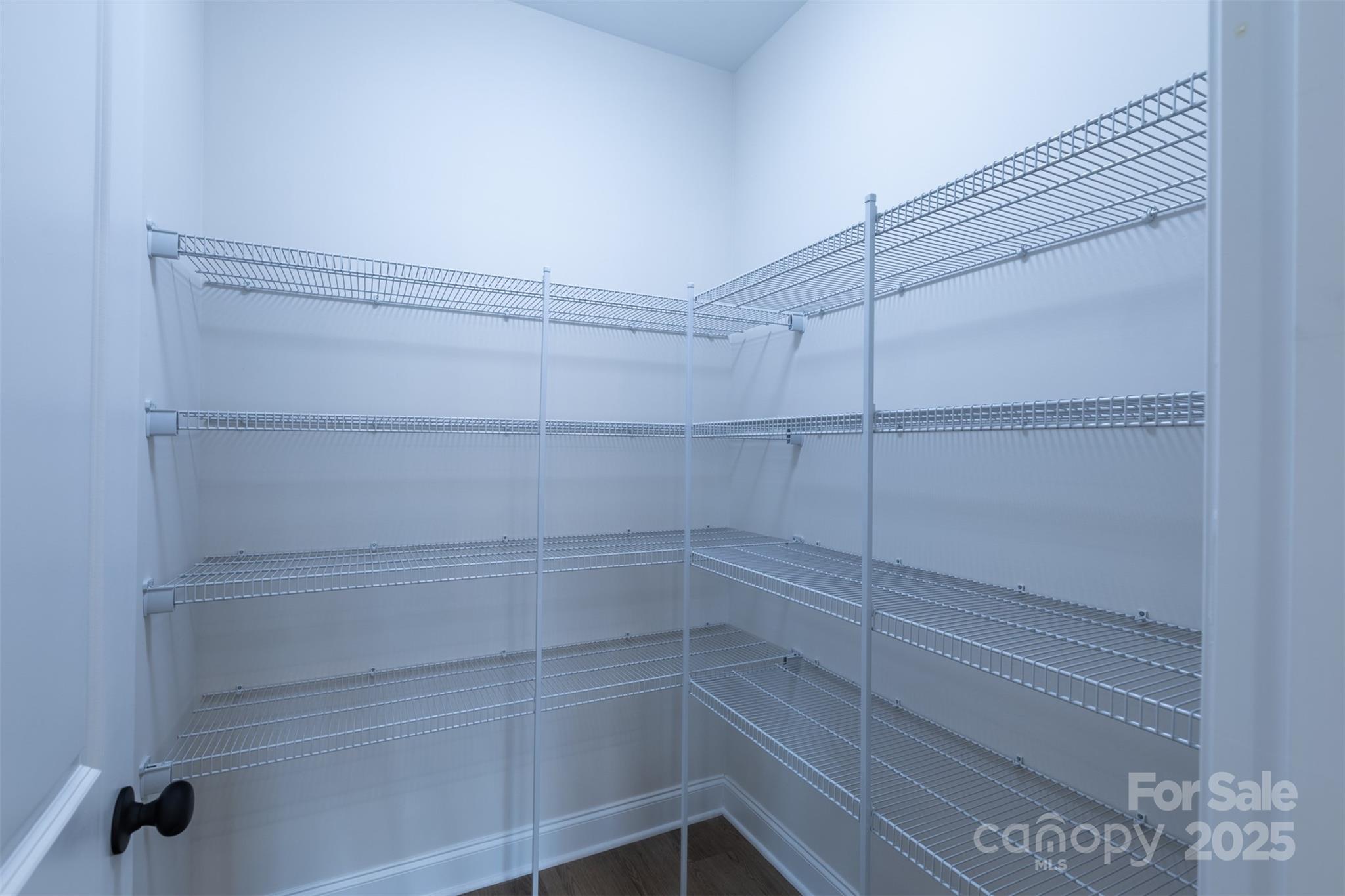 1169 Philbeck Road Unit: 12