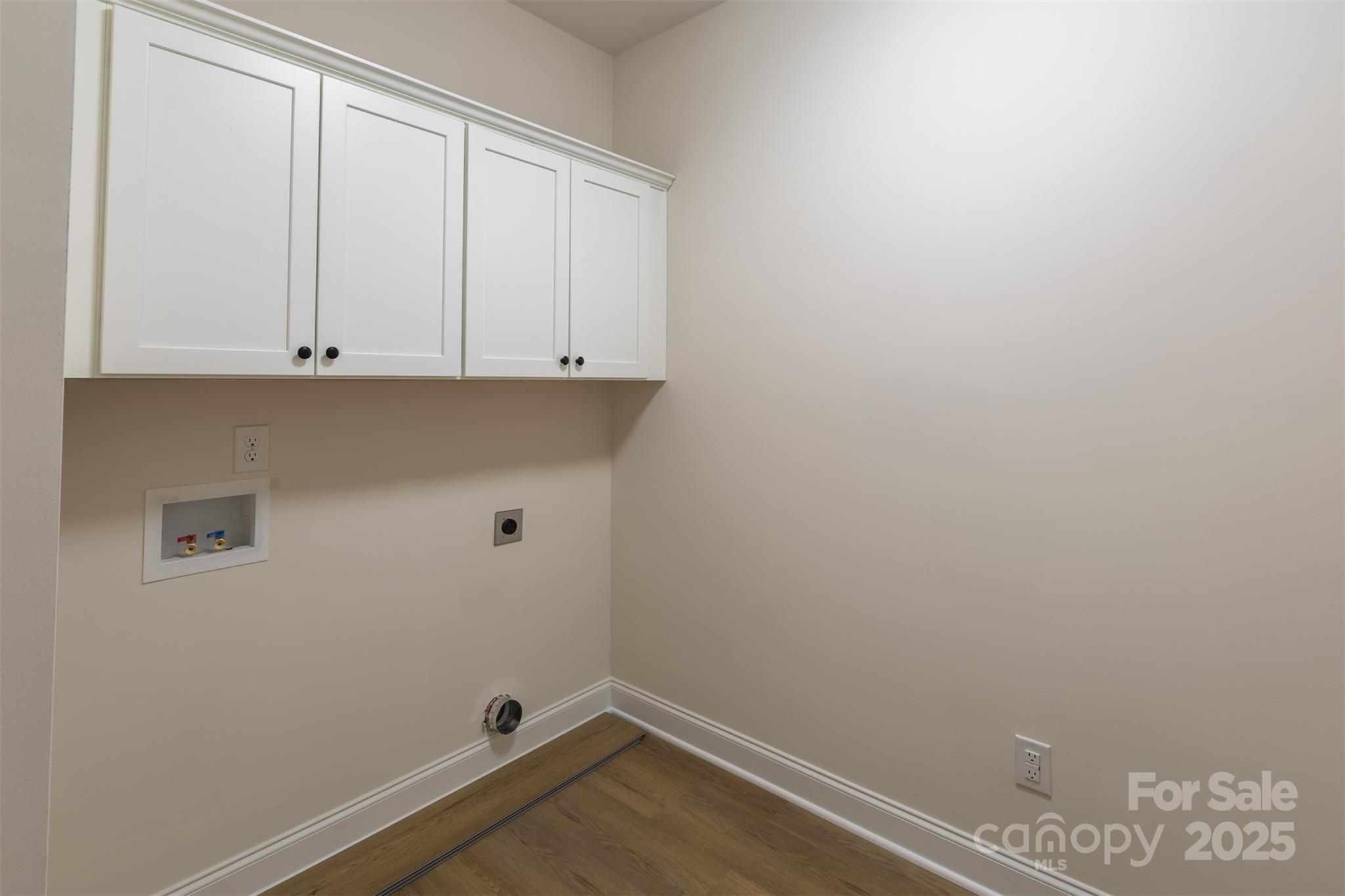 1169 Philbeck Road Unit: 12