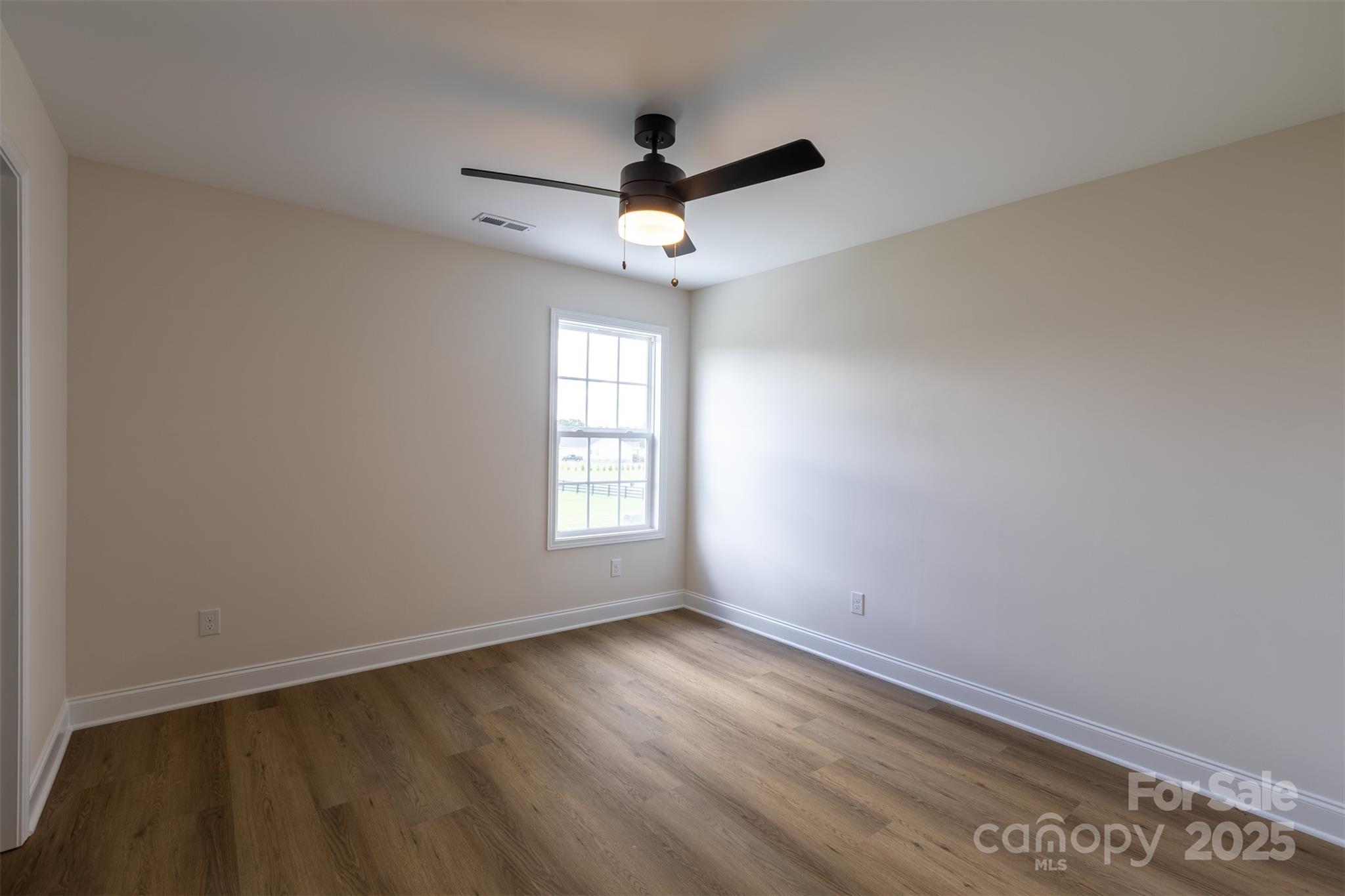 1169 Philbeck Road Unit: 12