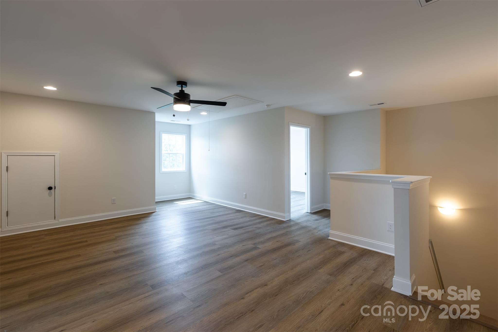 1169 Philbeck Road Unit: 12