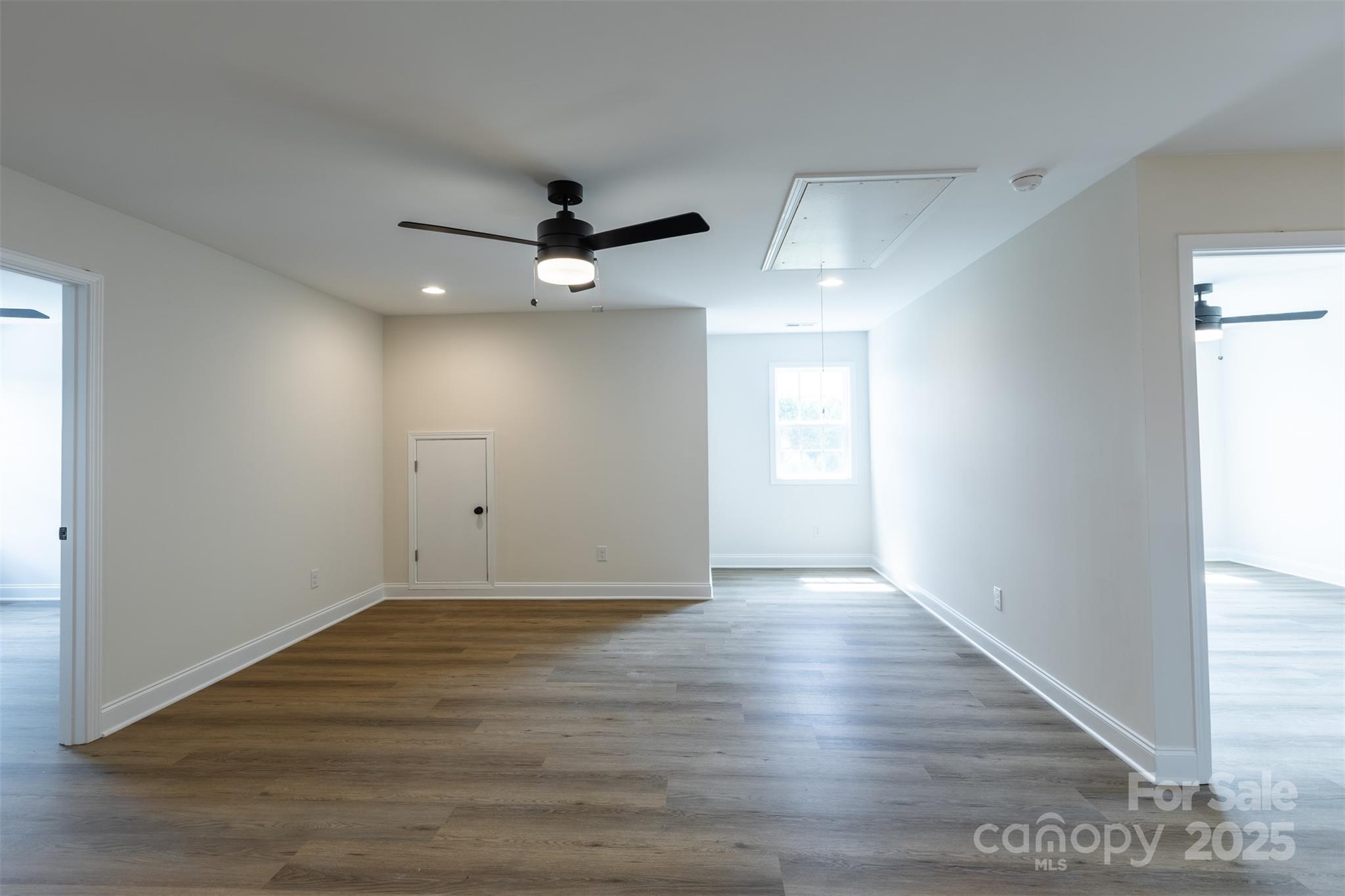 1169 Philbeck Road Unit: 12