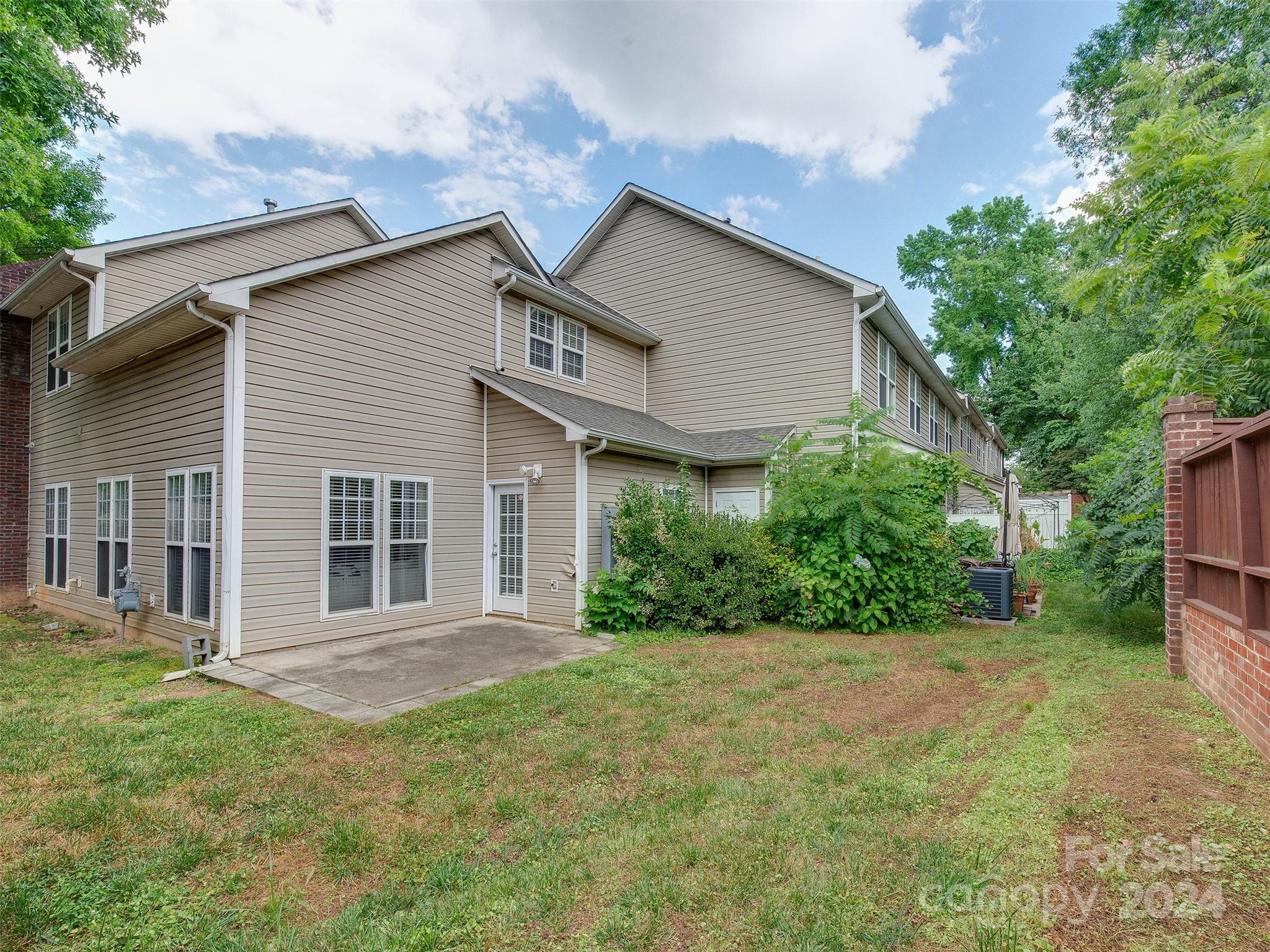 3006 Uxbridge Woods Court