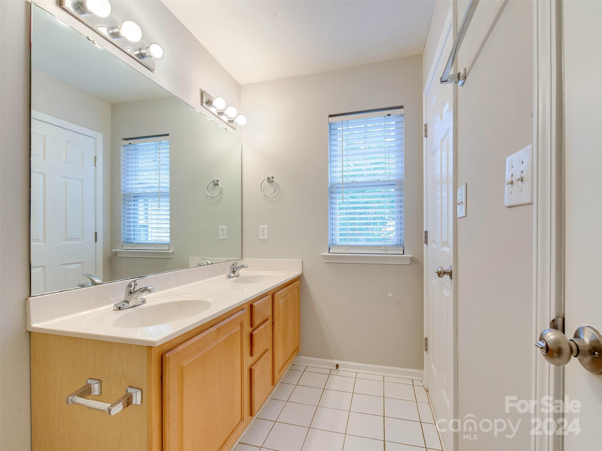 3006 Uxbridge Woods Court