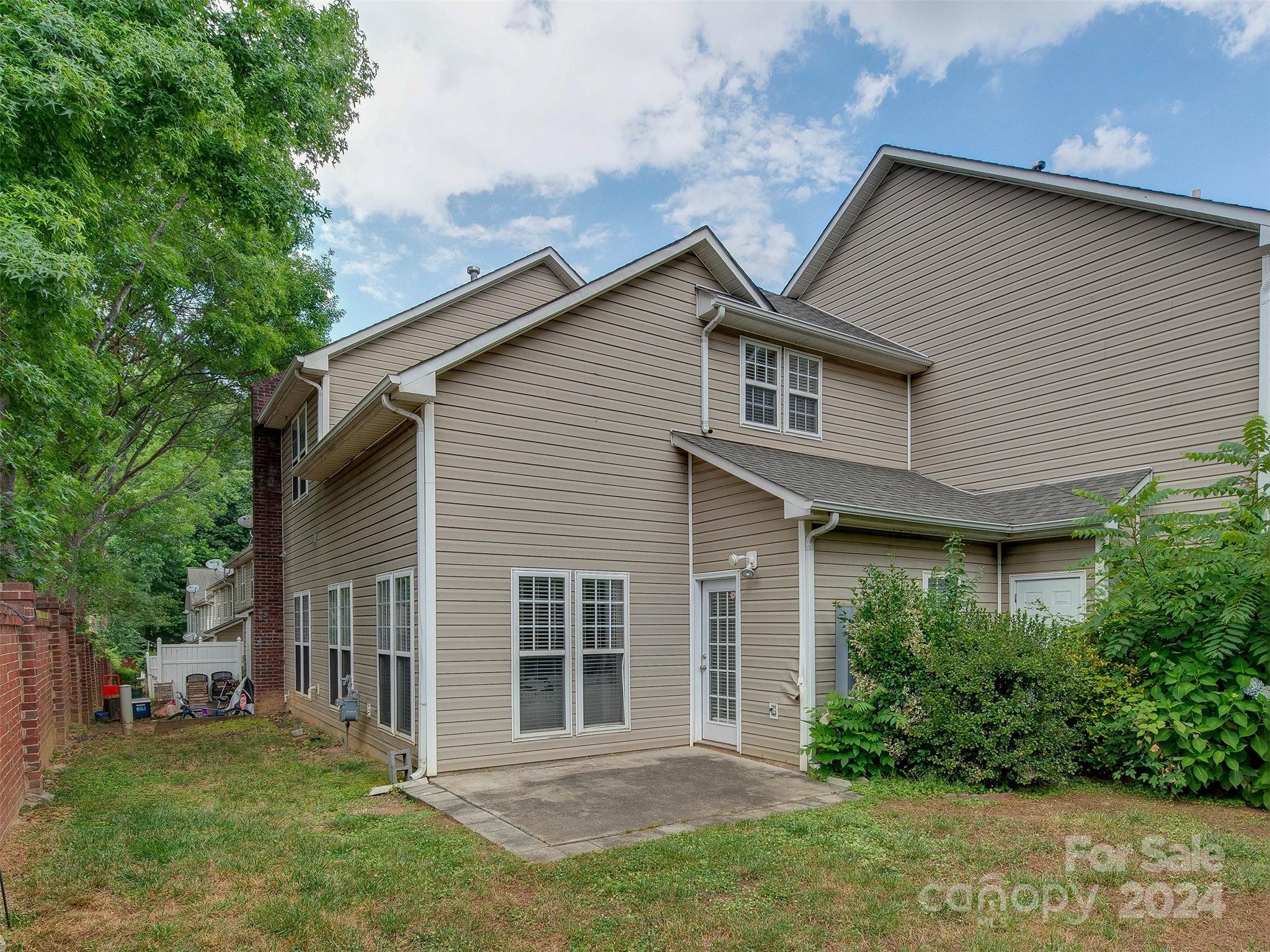 3006 Uxbridge Woods Court