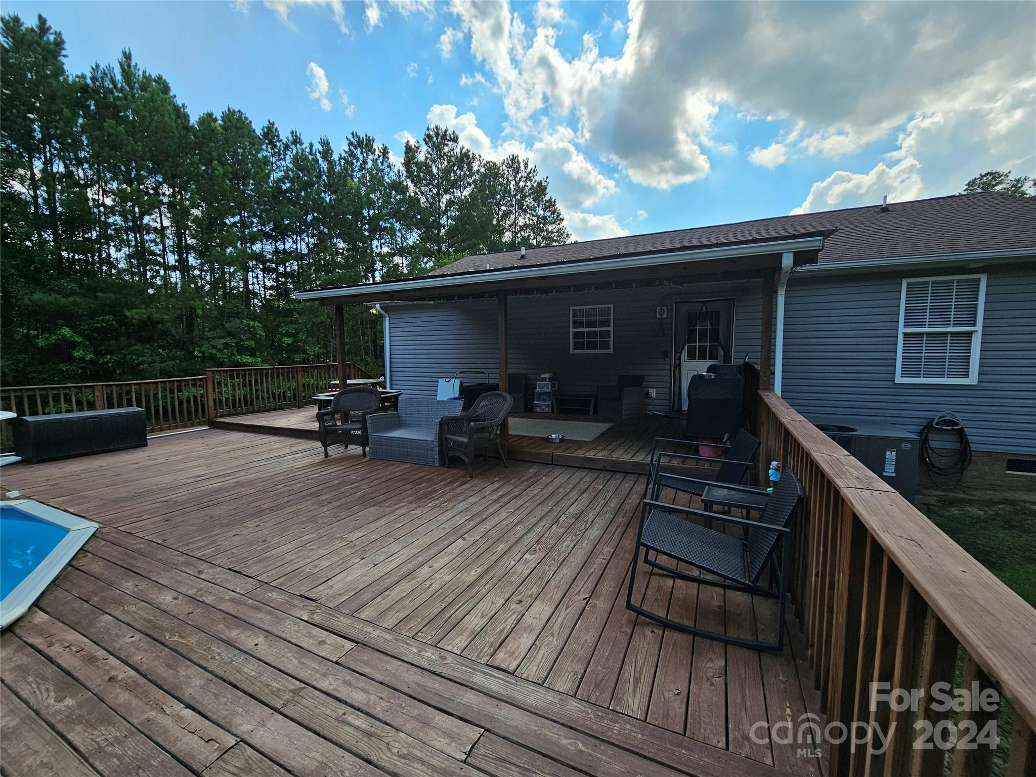 1099 Golden Maple Lane Unit: 28B