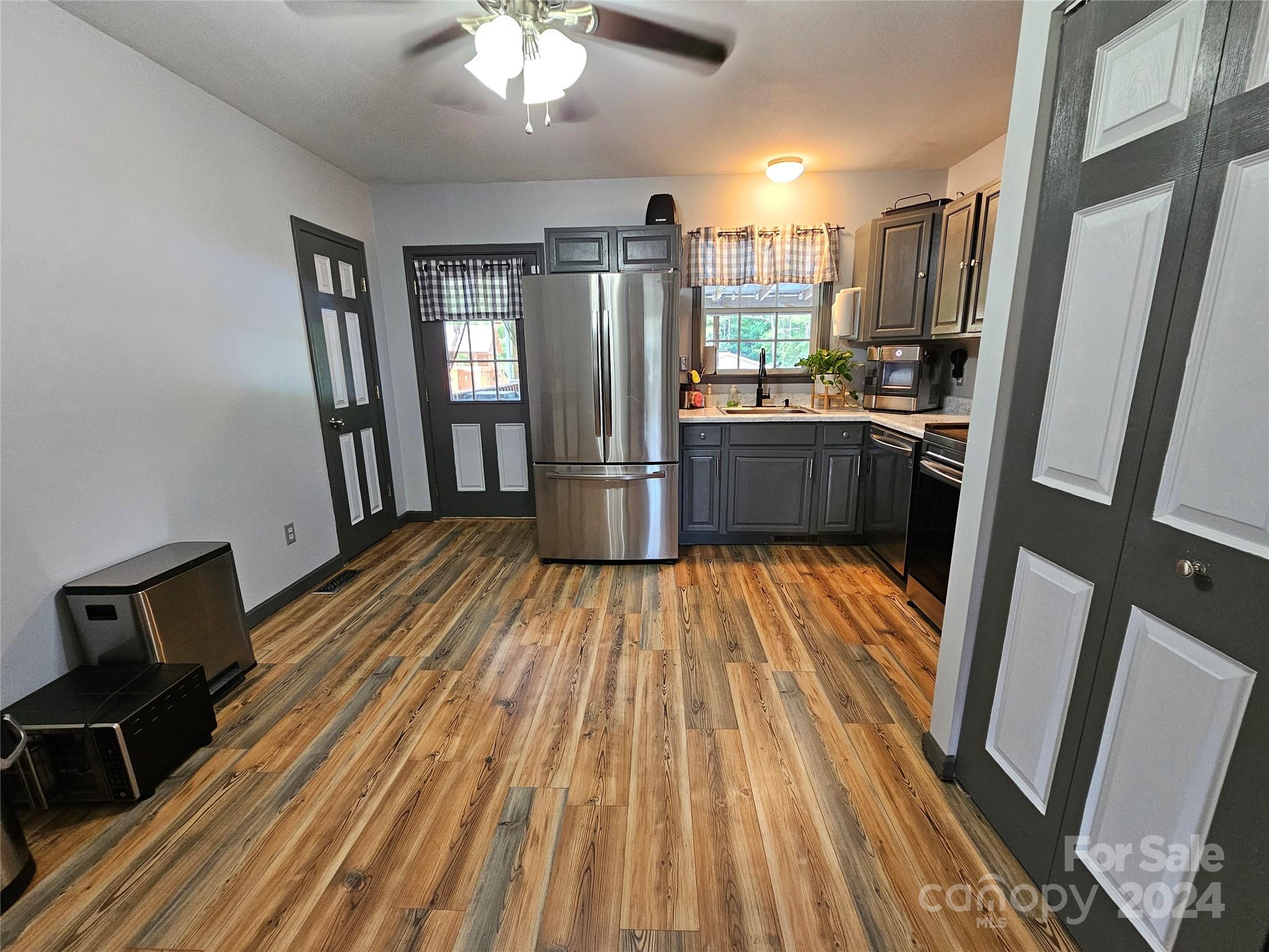 1099 Golden Maple Lane Unit: 28B