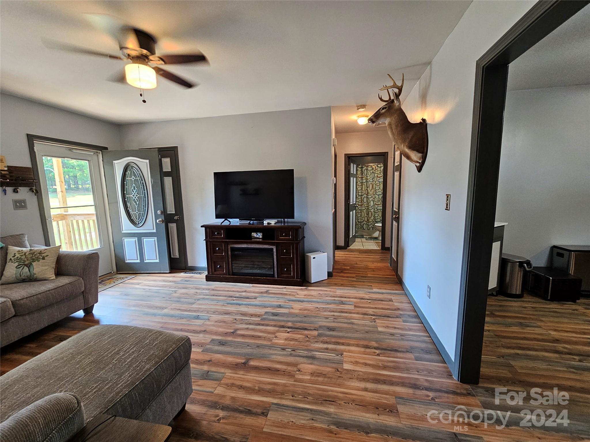 1099 Golden Maple Lane Unit: 28B