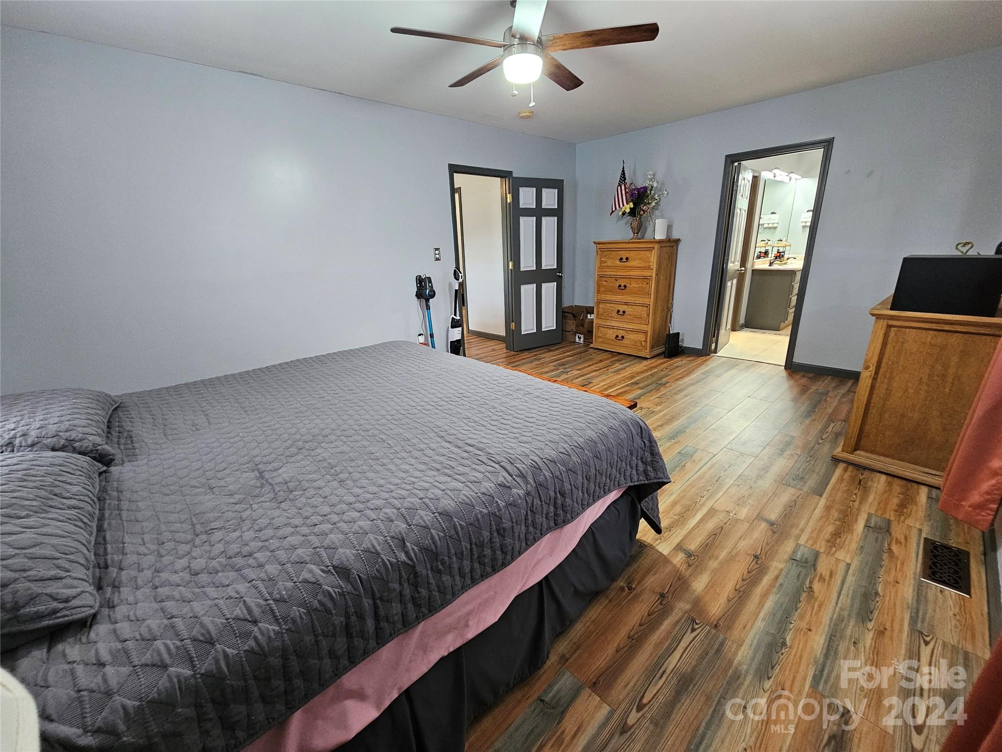1099 Golden Maple Lane Unit: 28B