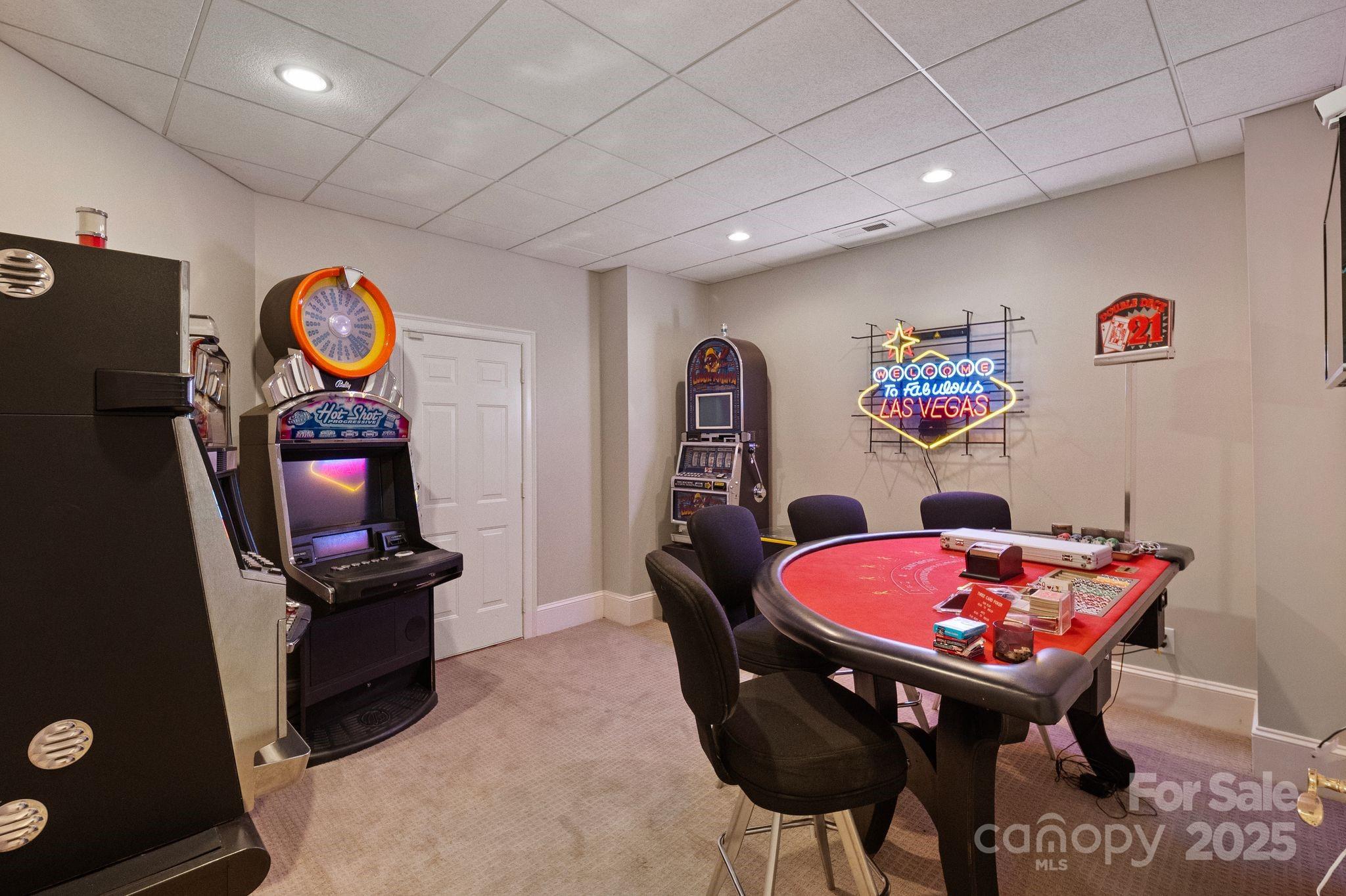 3819 Gleneagles Road