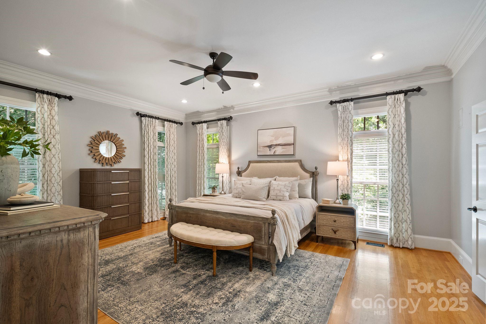 3819 Gleneagles Road