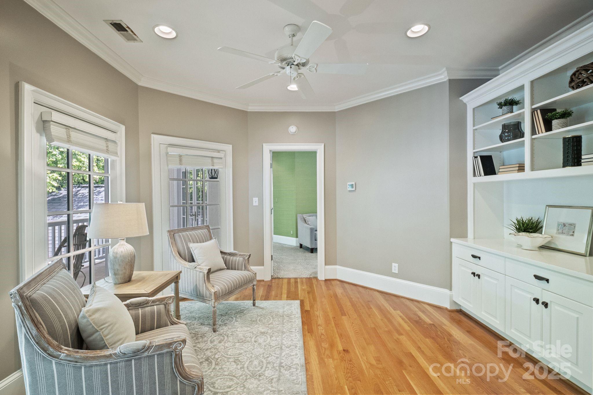 3819 Gleneagles Road