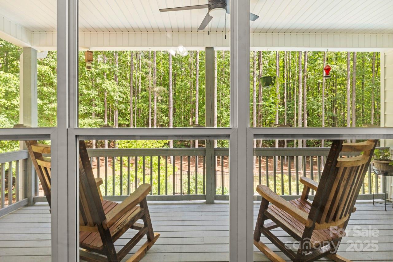 1956 Forest Ridge Drive