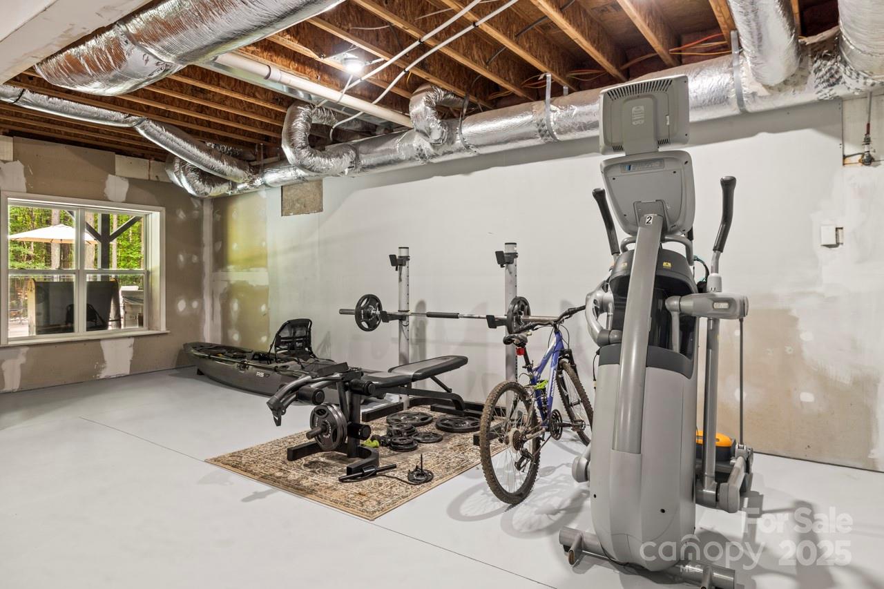 1956 Forest Ridge Drive