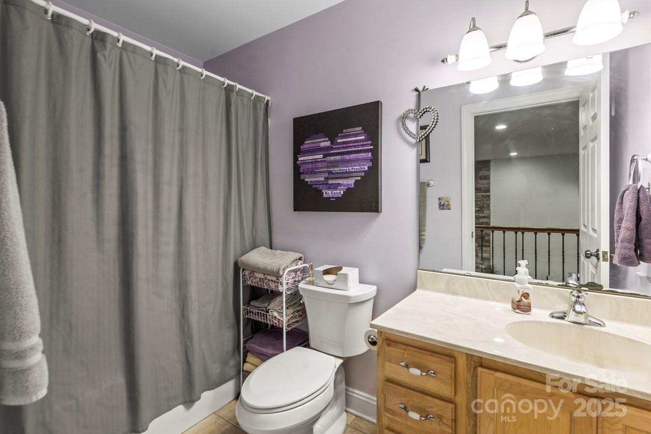 1956 Forest Ridge Drive