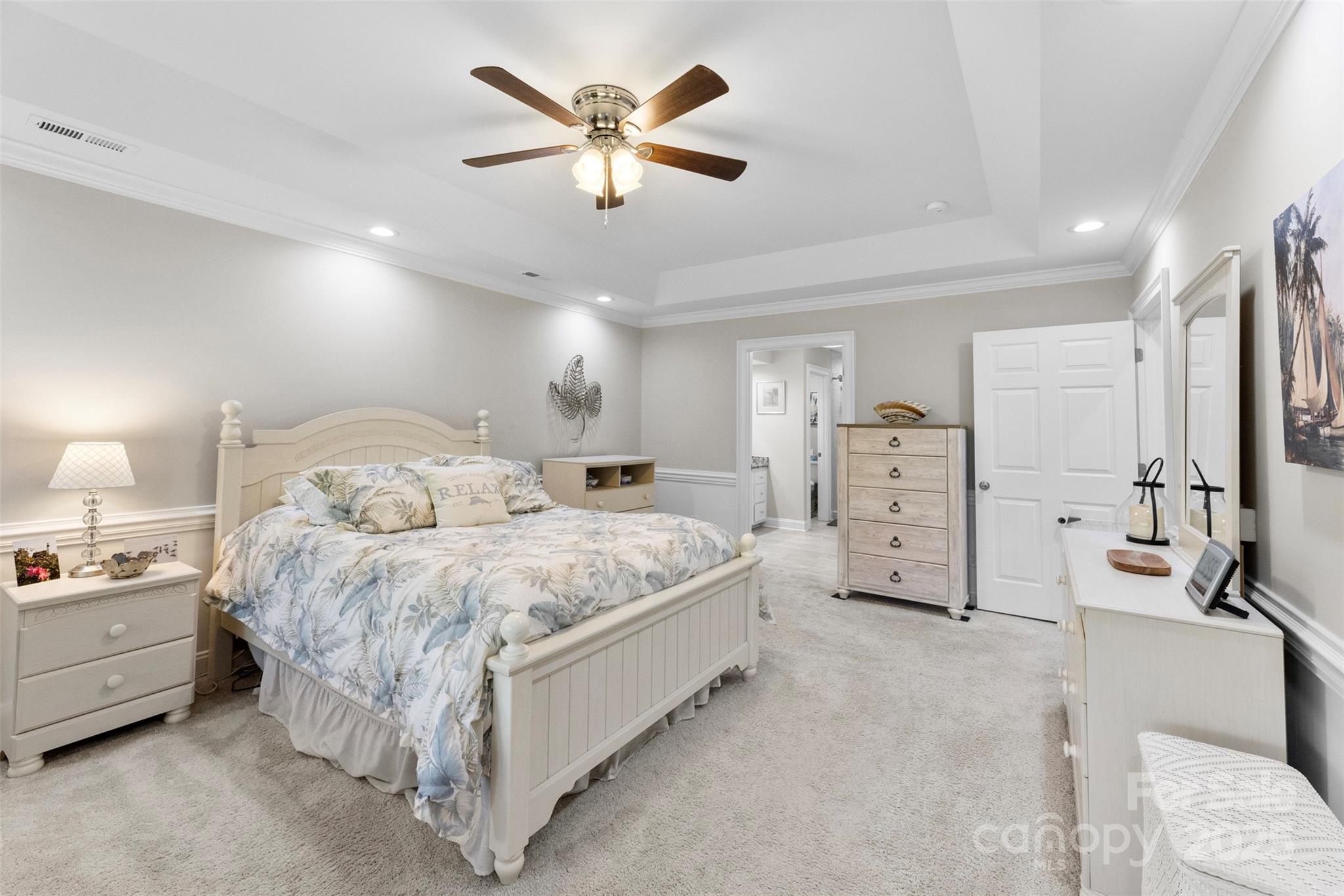 512 Scarboro Lane
