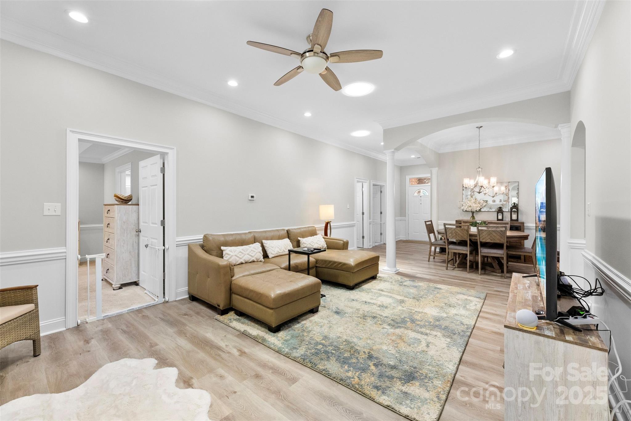 512 Scarboro Lane