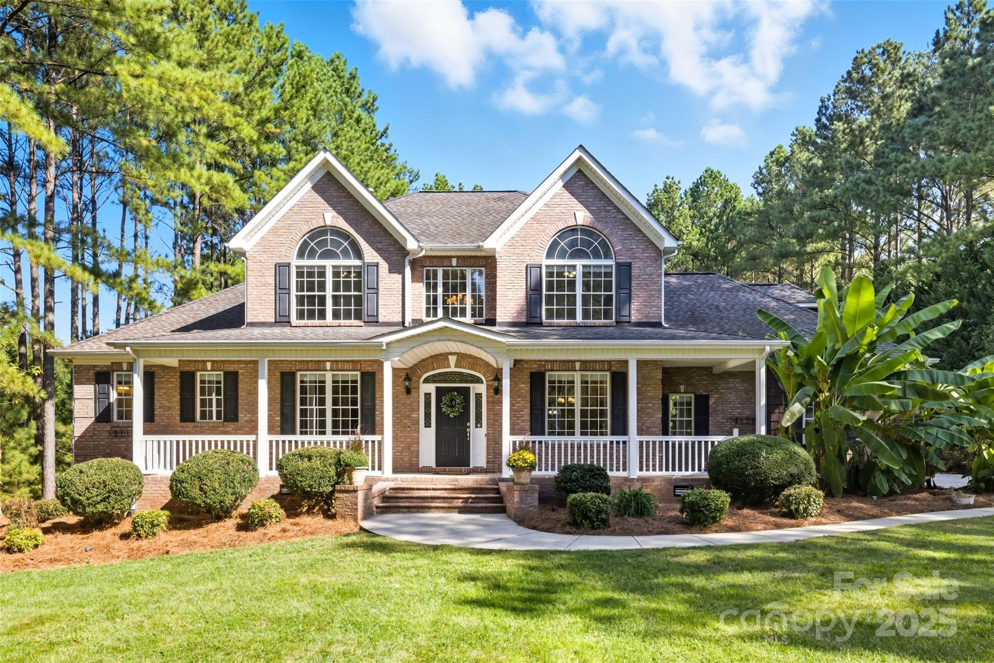 807 Land Grant Court