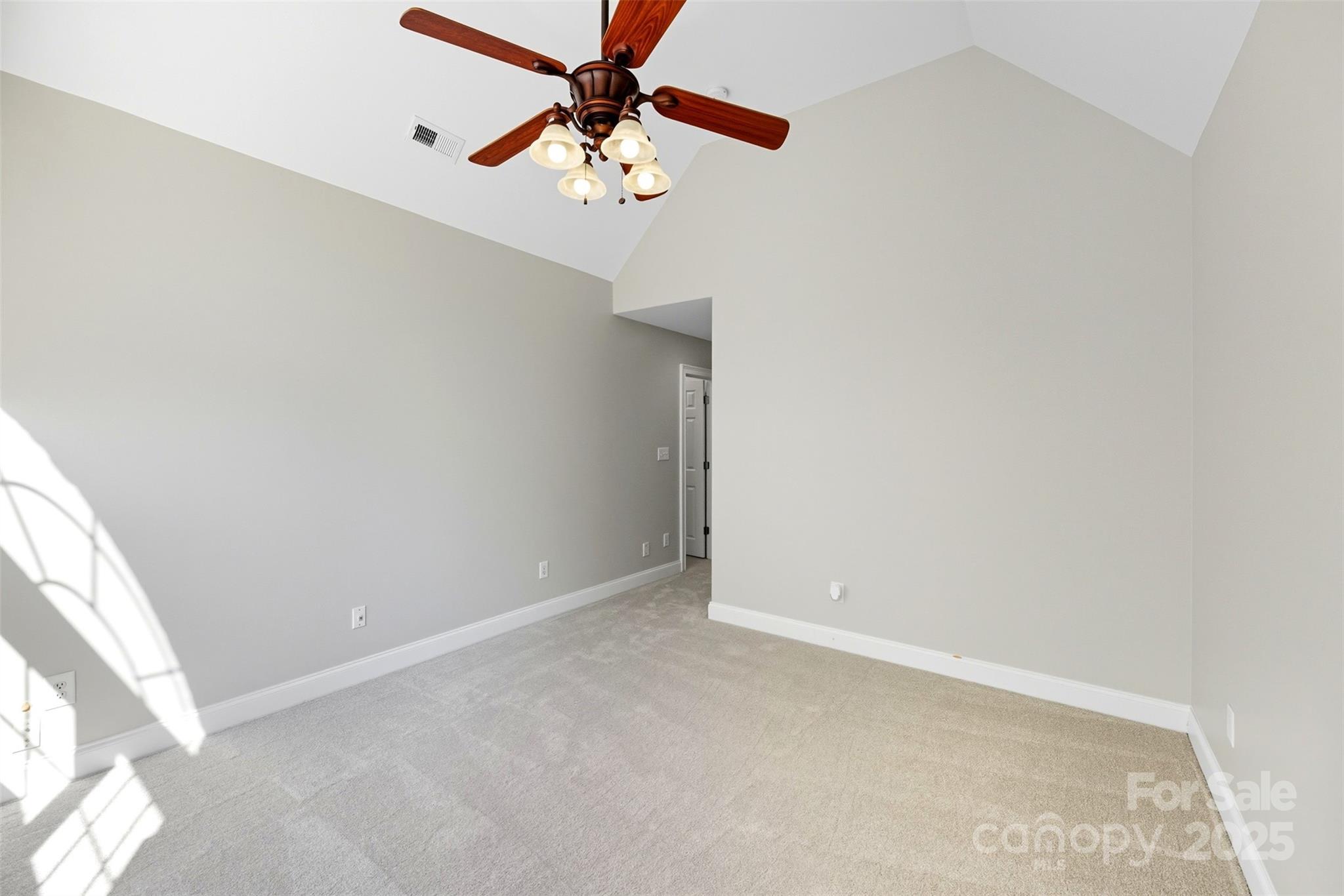 807 Land Grant Court