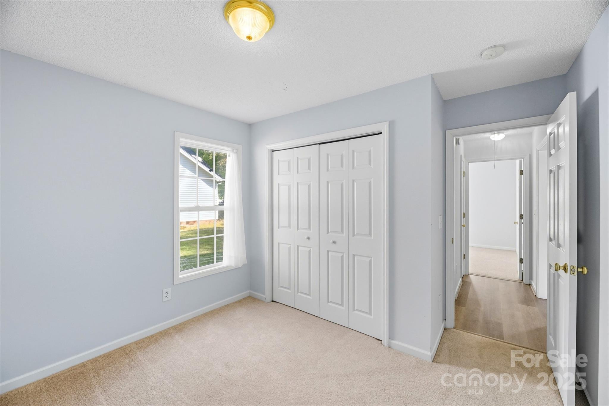 2290 Kestrel Drive