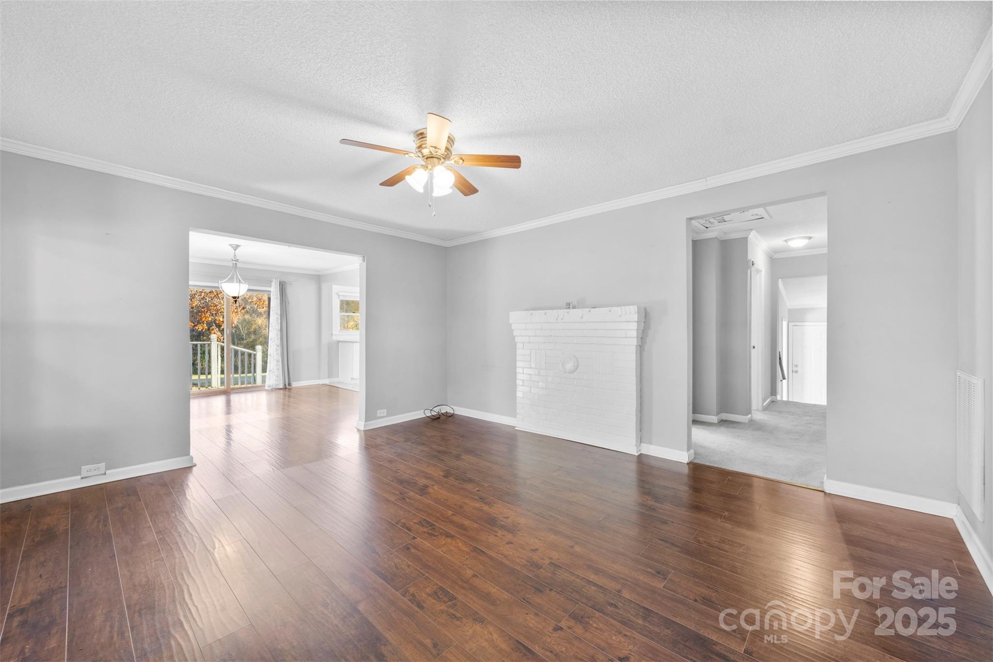 6621 Charlie Walker Road