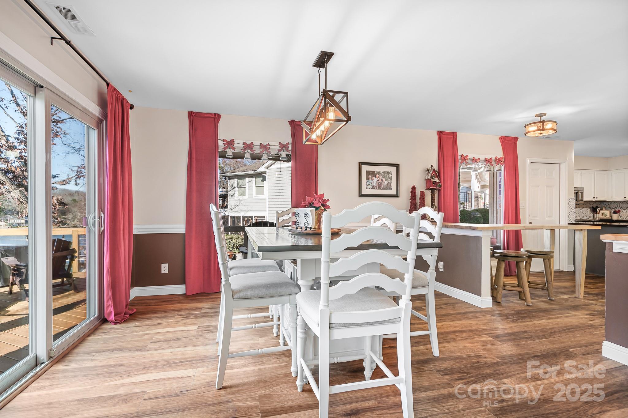 9044 Spanish Wells Court