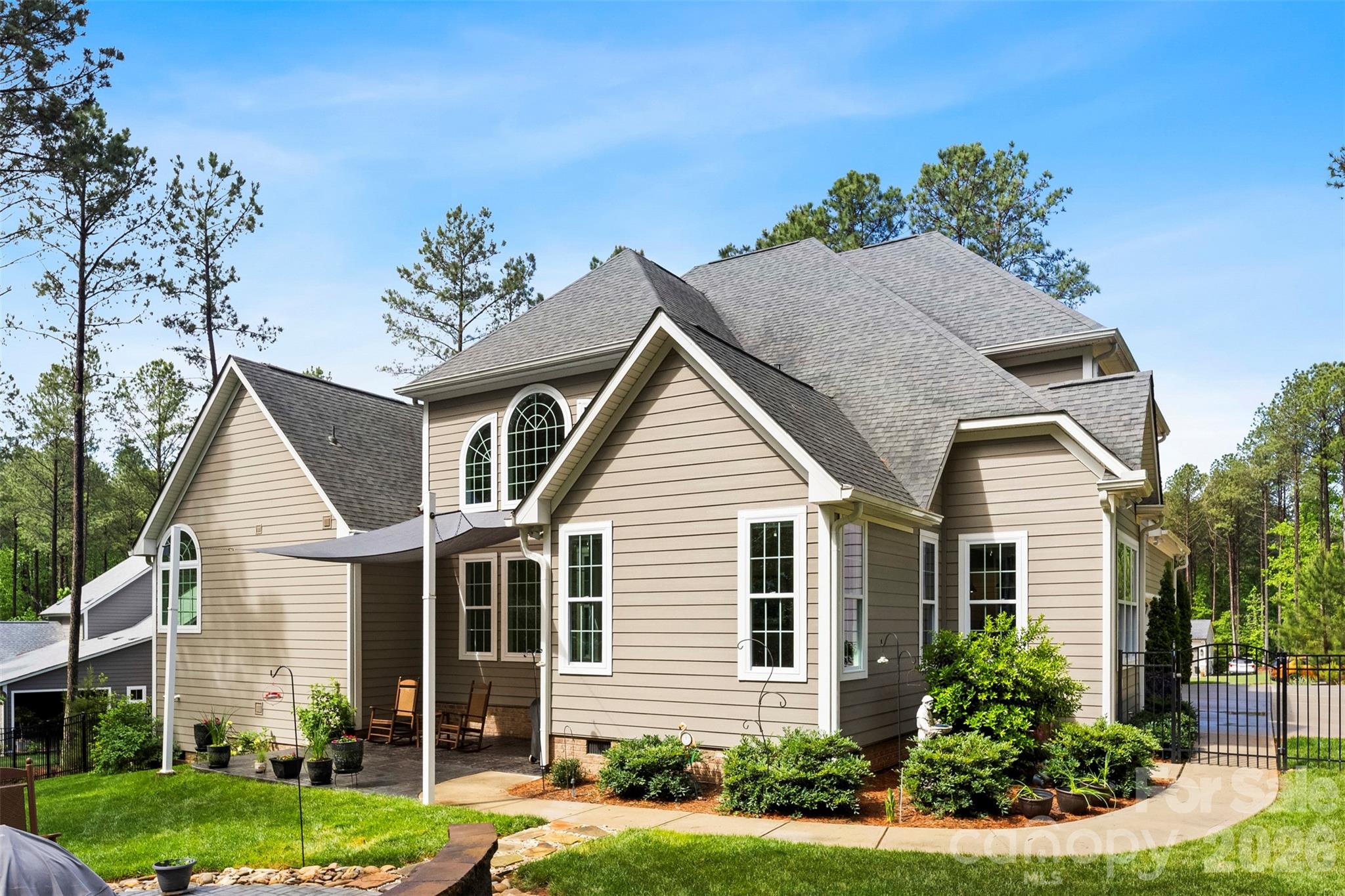 6296 Chimney Bluff Road