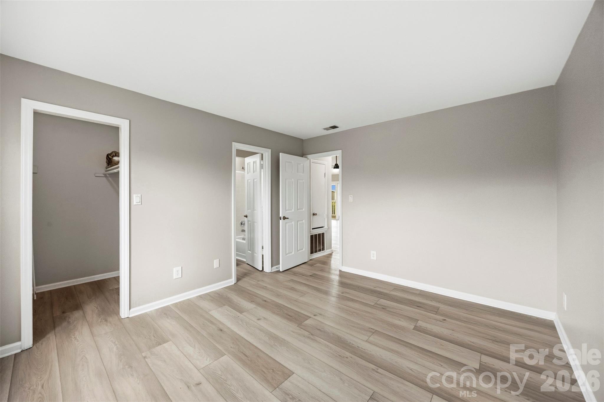 9320 South Vicksburg Park Court