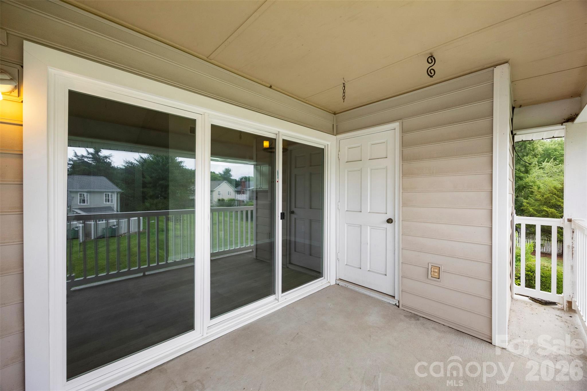 9320 South Vicksburg Park Court