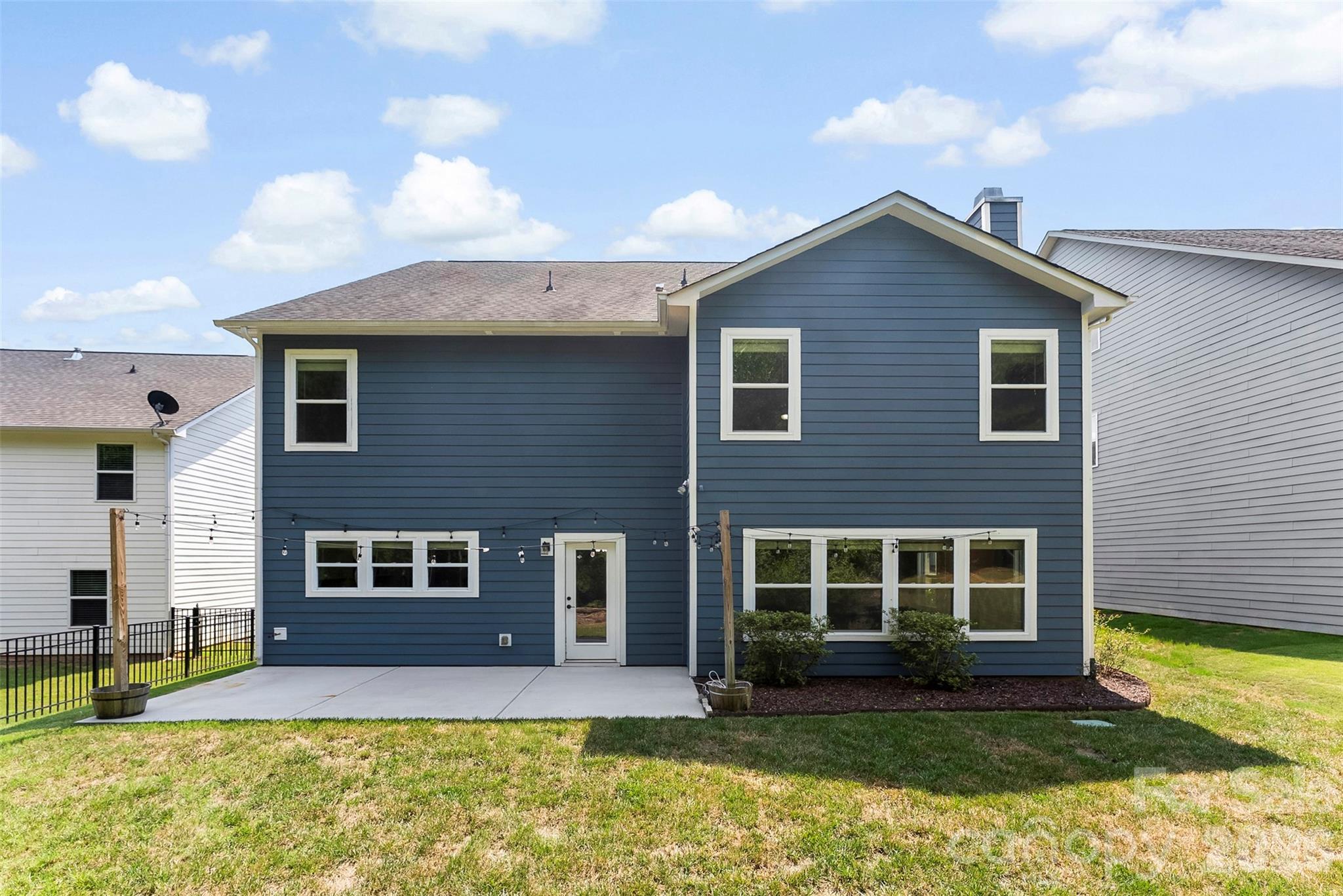 2238 Bluebell Way