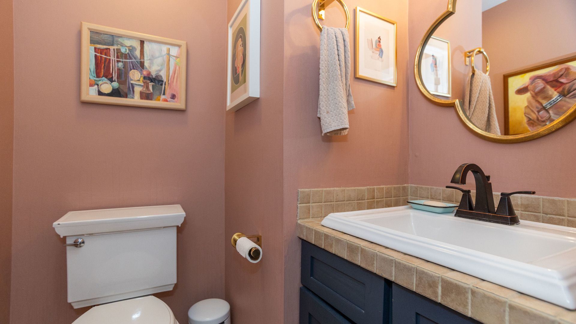 2646 N WAYNE Avenue Unit: A