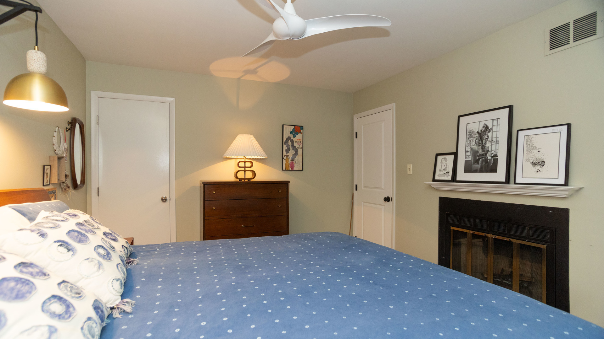 2646 N WAYNE Avenue Unit: A