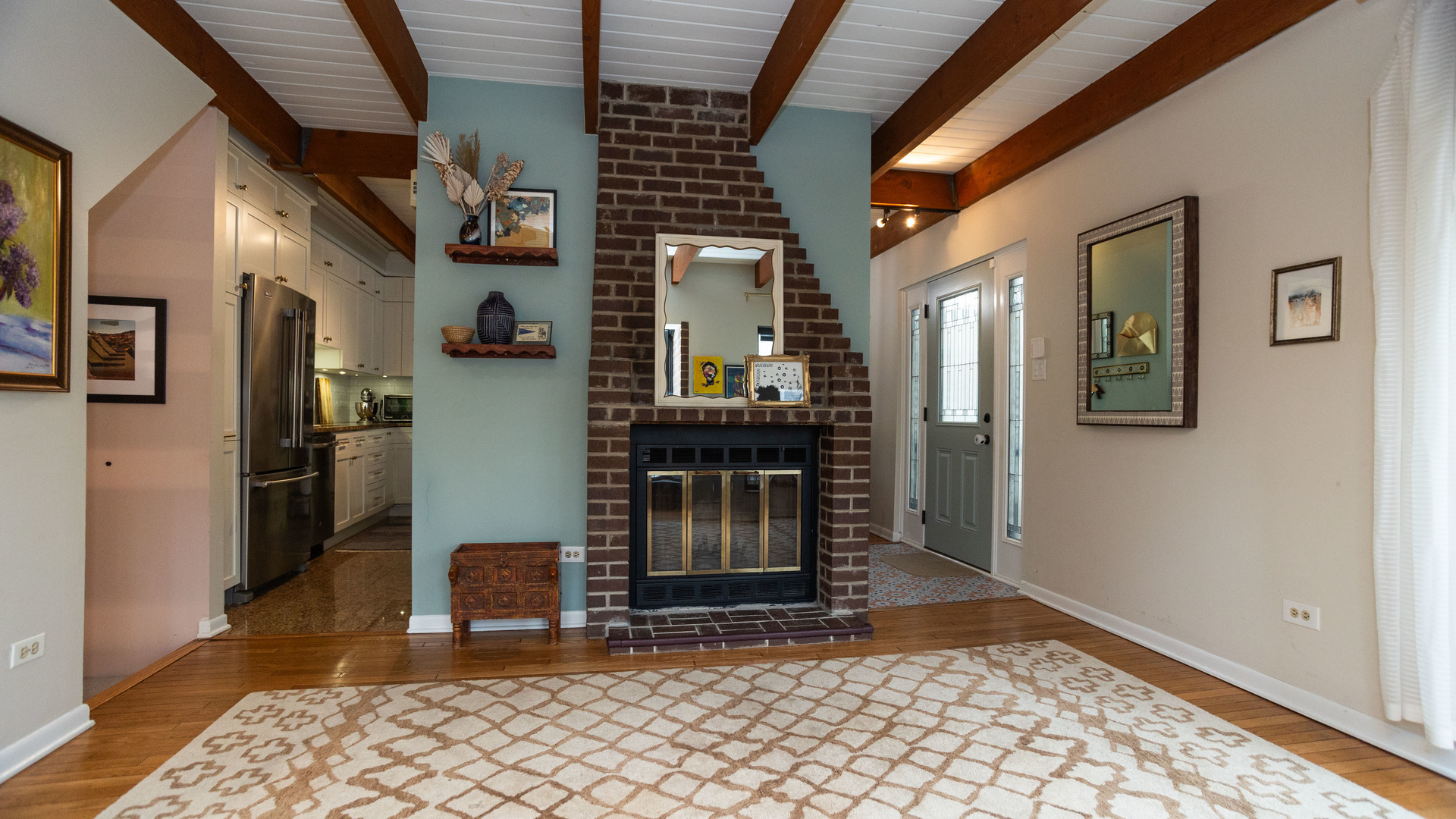 2646 N WAYNE Avenue Unit: A